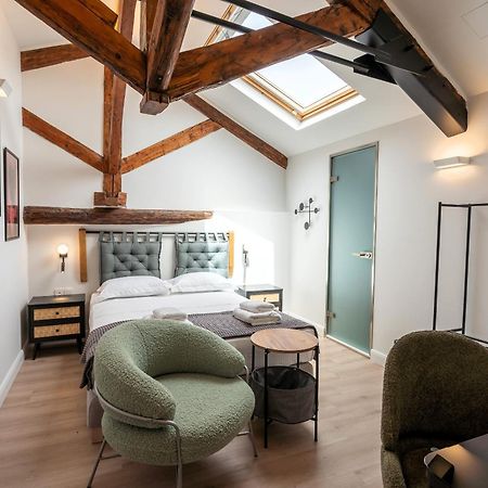 Issa Lesvos Hostel Mytilene Luaran gambar